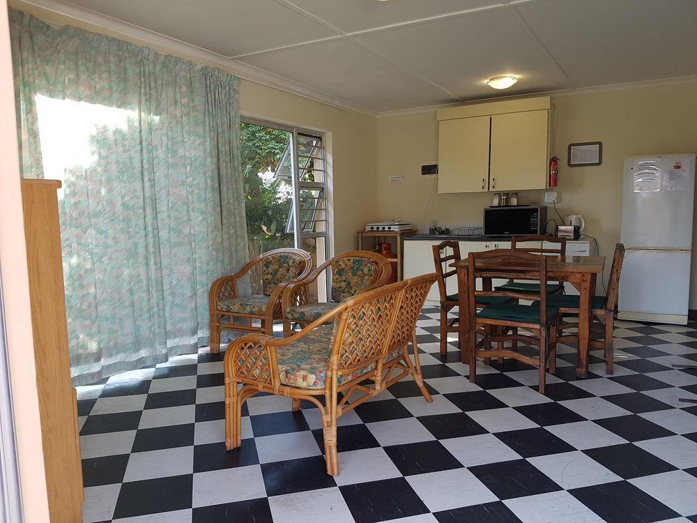 Amakaya Backpackers Travellers Accommodation Plettenberg Bay Exterior foto