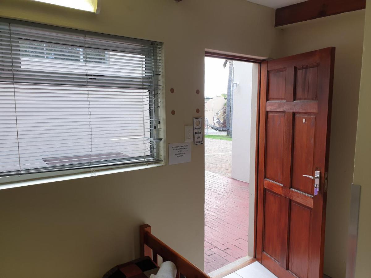Amakaya Backpackers Travellers Accommodation Plettenberg Bay Exterior foto