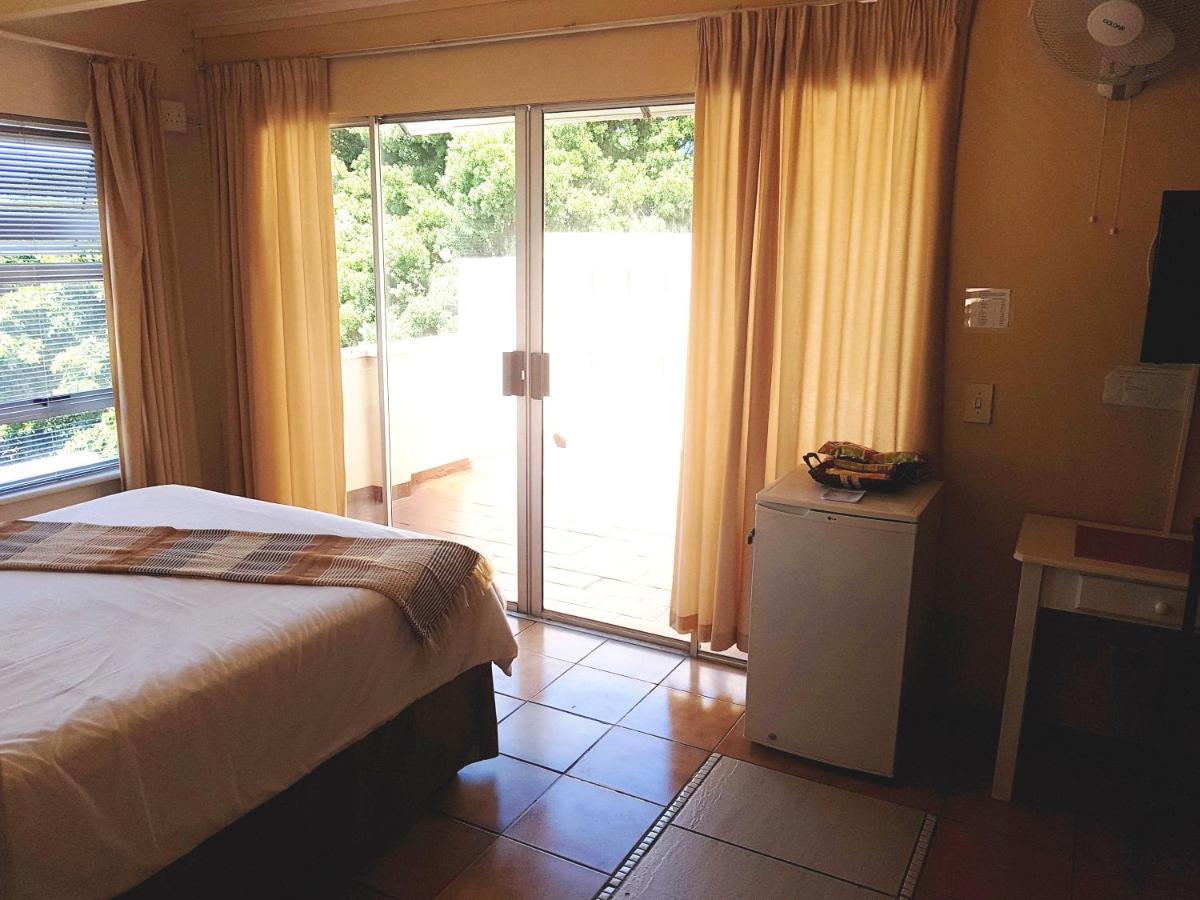 Amakaya Backpackers Travellers Accommodation Plettenberg Bay Exterior foto